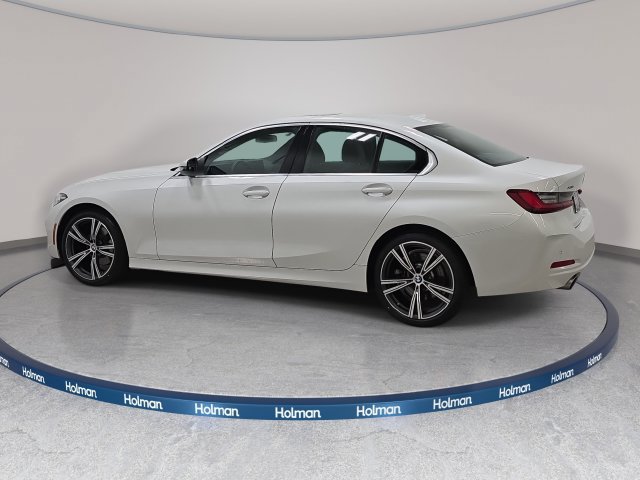Certified 2024 BMW 330i xDrive Sedan w/ Premium Package AWD/4WD image 8