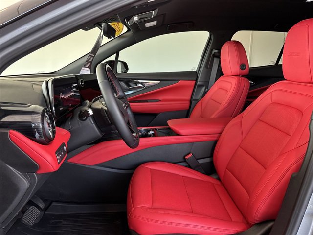 Certified 2025 Chevrolet Blazer EV SS w/ Performance Package image 23