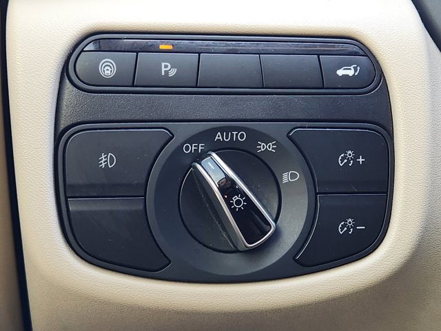 Used 2019 INFINITI QX50 Essential w/ Premium Heat Package image 21