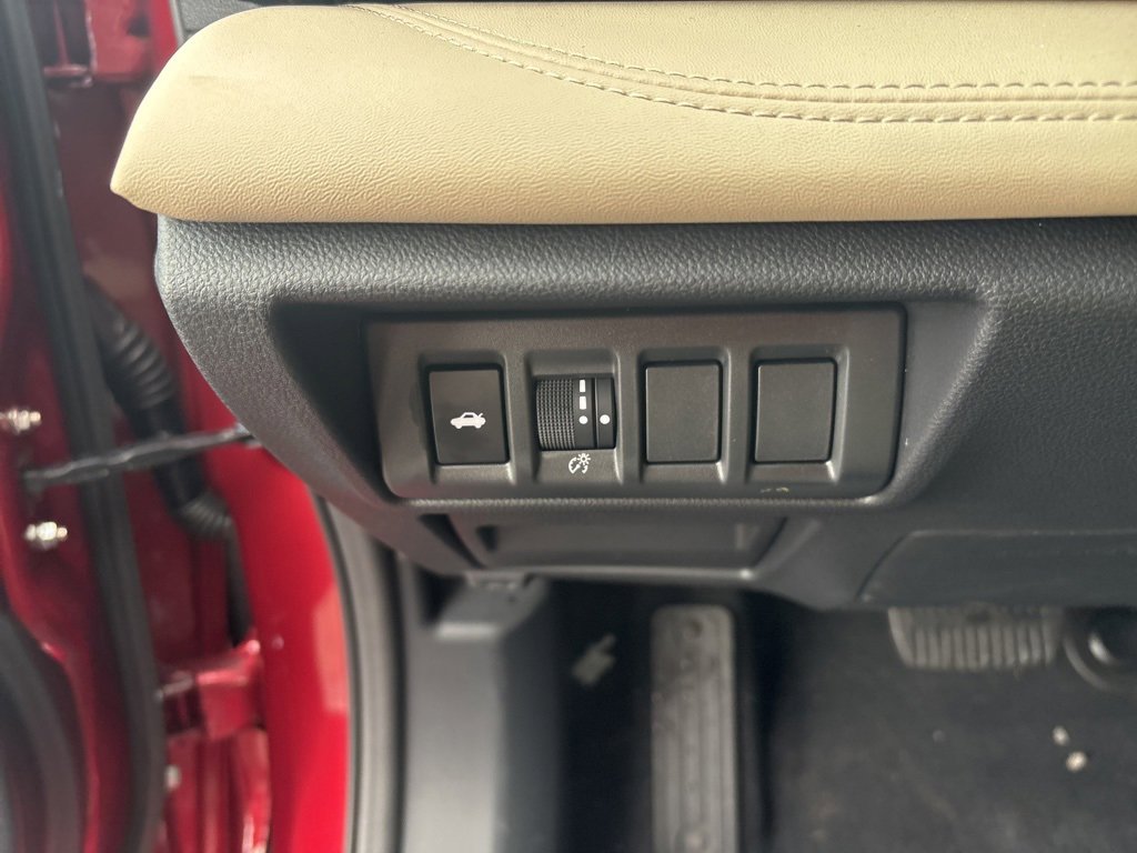 Certified 2024 Subaru Legacy Limited image 22