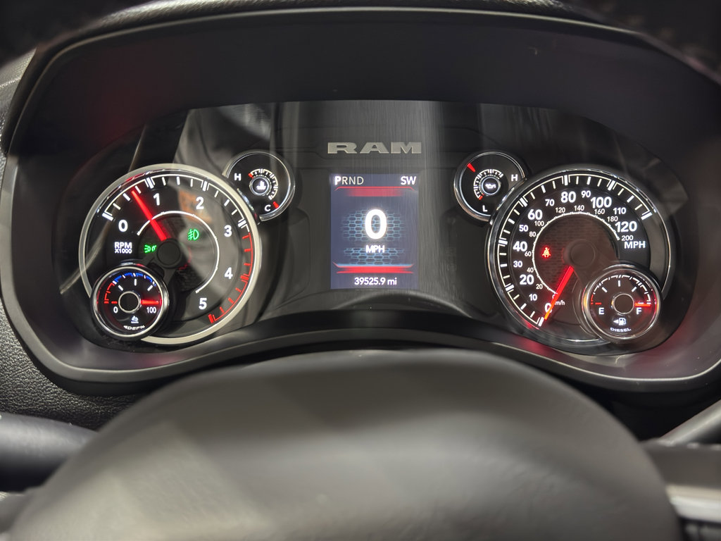 Used 2024 RAM 3500 Big Horn image 26