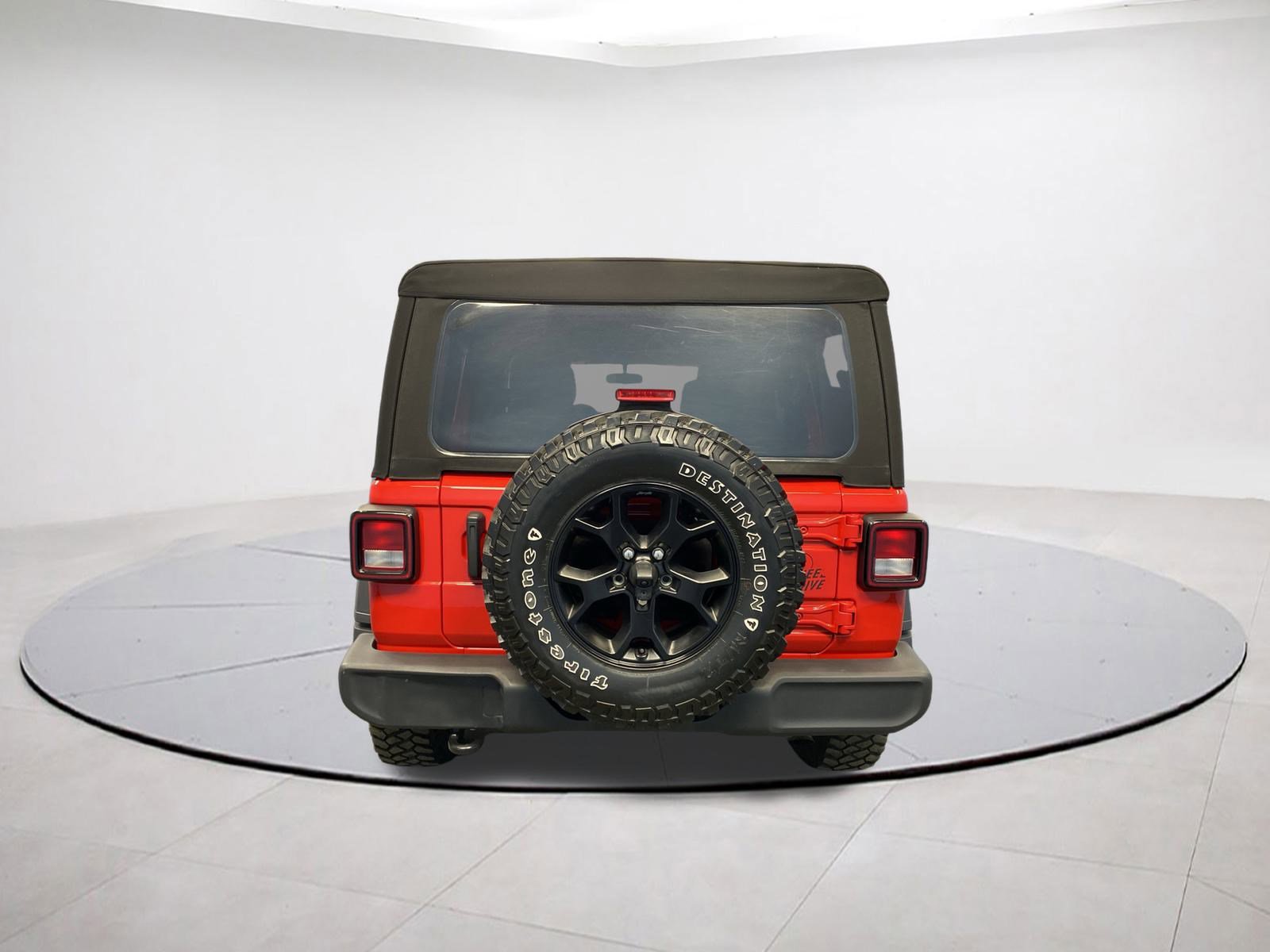 Certified 2023 Jeep Wrangler Willys AWD/4WD image 5