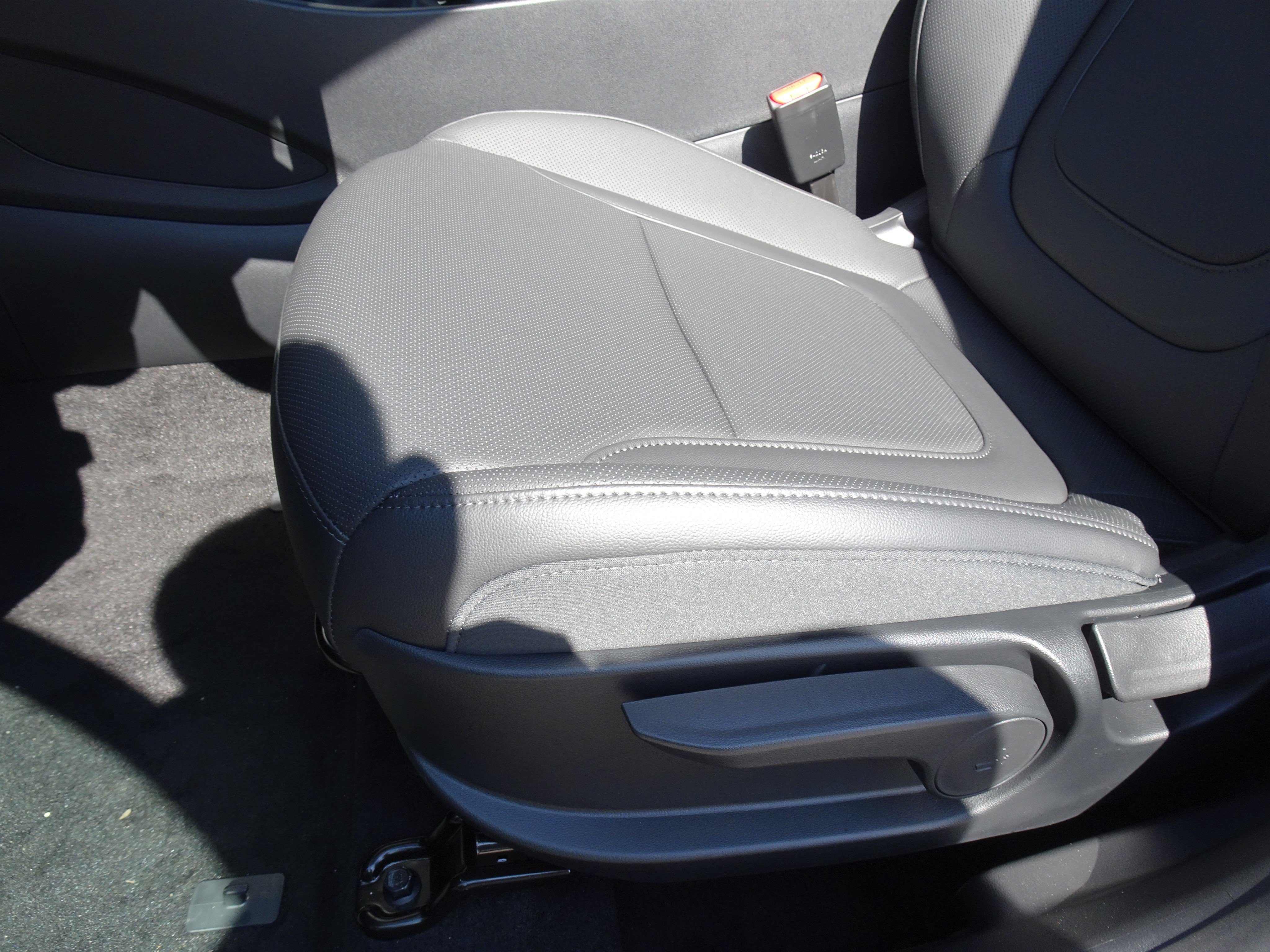 New 2027 Hyundai Santa Cruz SE AWD/4WD image 10