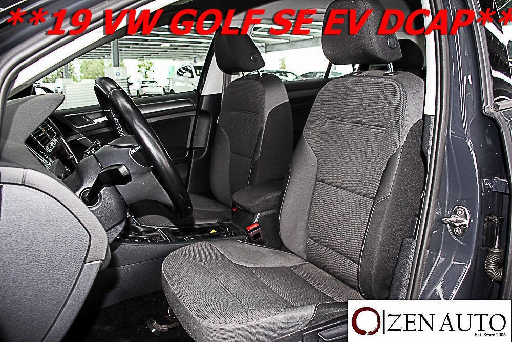 Used 2019 Volkswagen e-Golf SE w/ Driver Assistance Package image 28