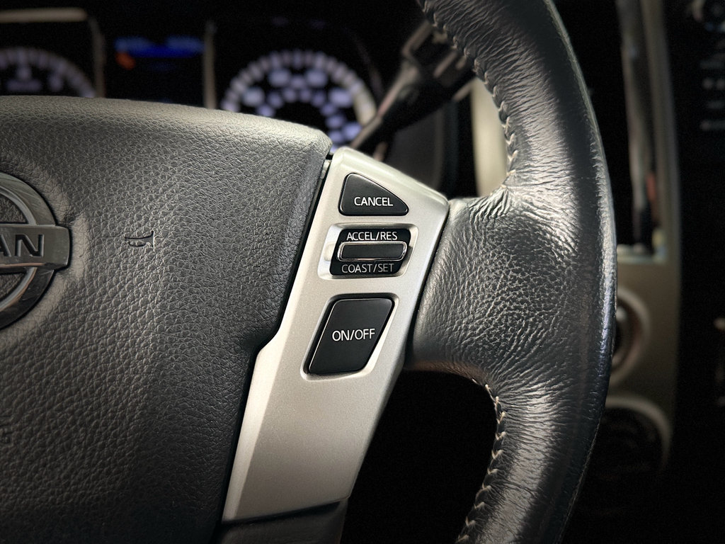 Used 2019 Nissan Titan PRO-4X AWD/4WD image 18
