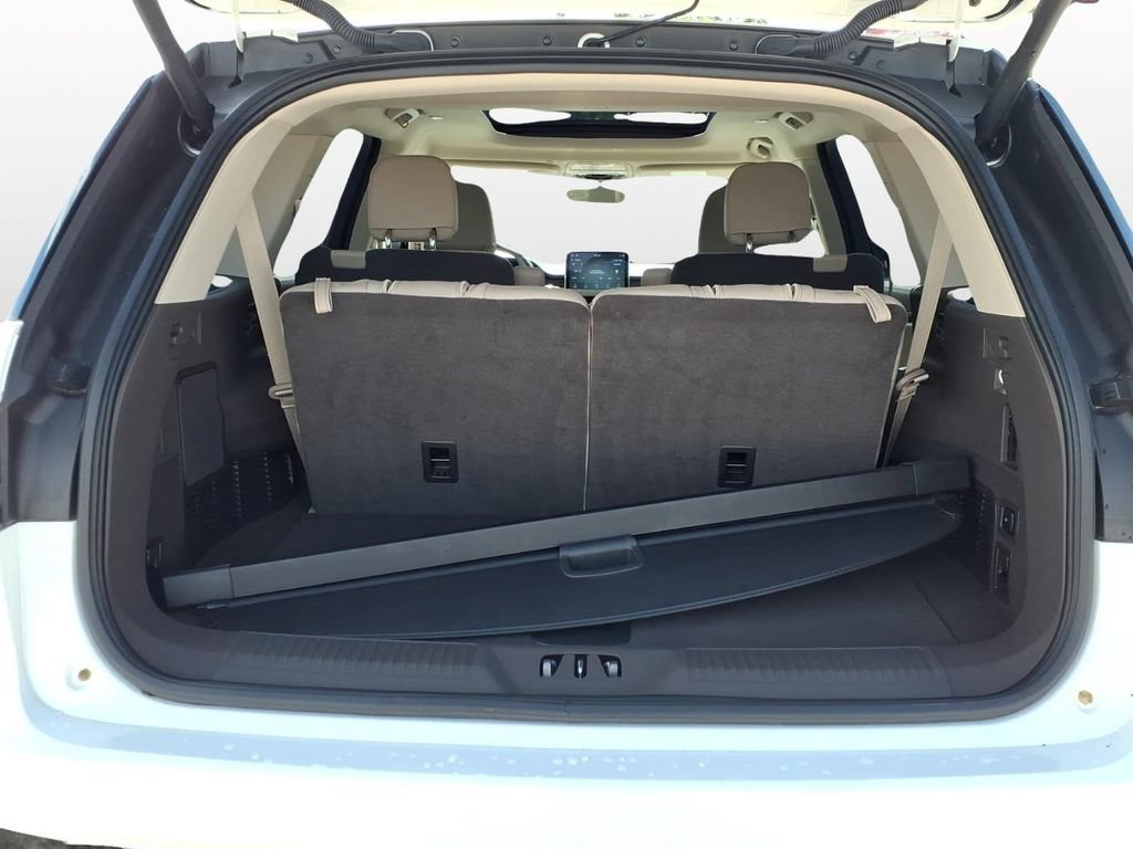 Used 2023 Lincoln Aviator Reserve RWD image 10