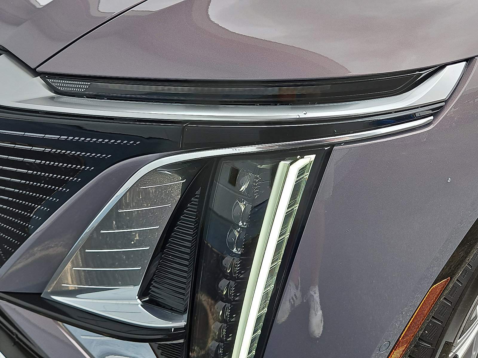 New 2025 Cadillac Lyriq Luxury image 12