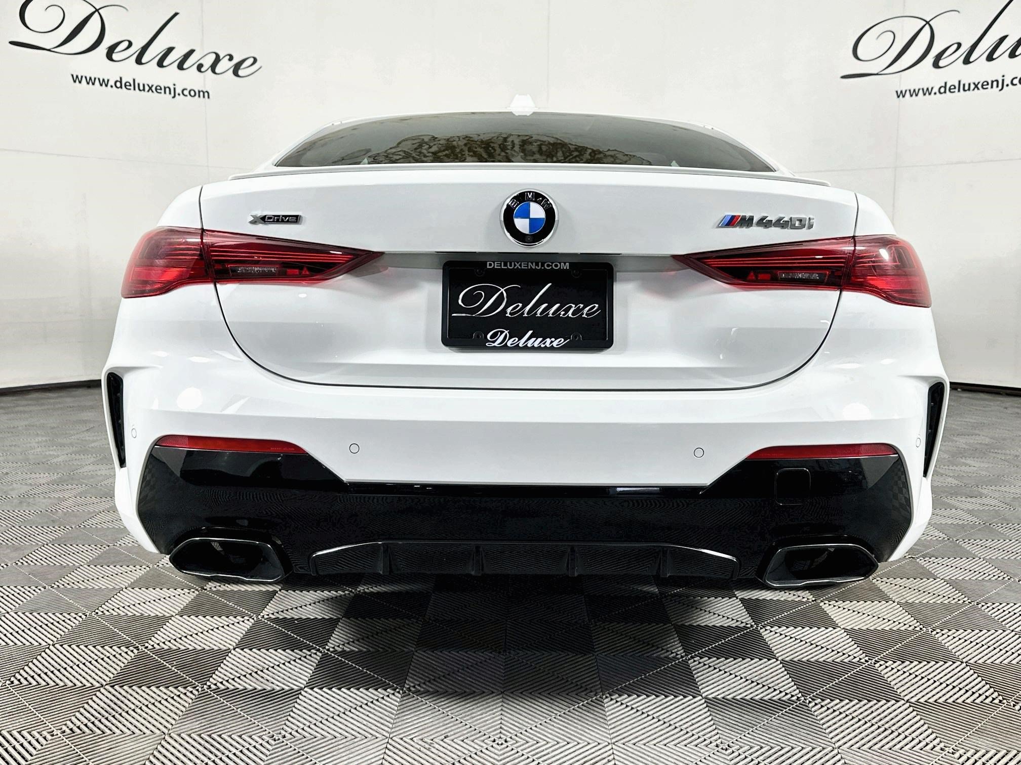 Used 2025 BMW 440i xDrive Coupe w/ Premium Package AWD/4WD image 5