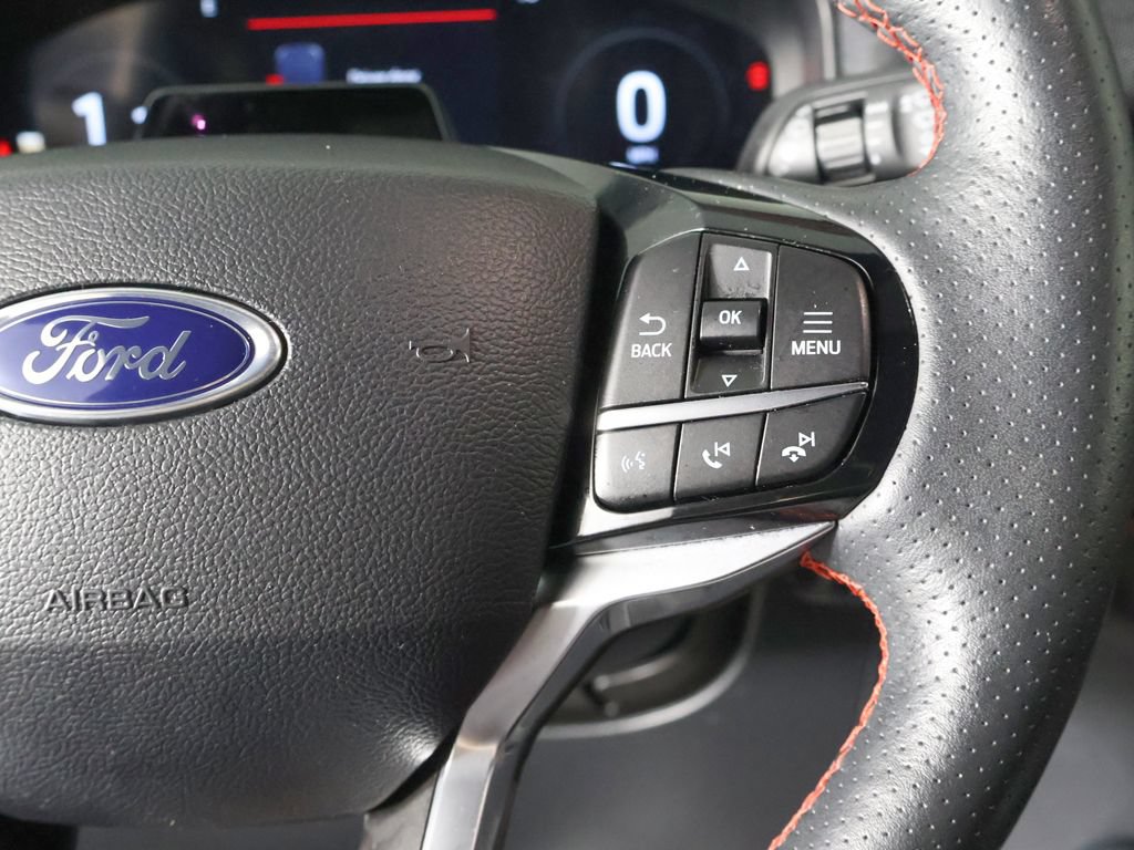 Used 2025 Ford Explorer ST-Line w/ ST-Line Street Pack AWD/4WD image 44