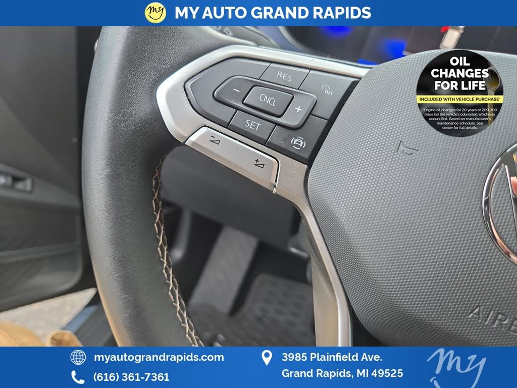 Used 2022 Volkswagen Taos SE image 15