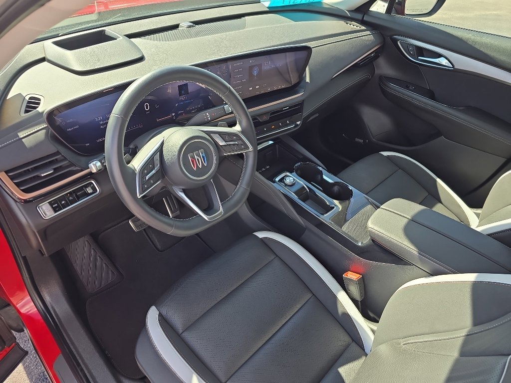 Certified 2025 Buick Envision Sport Touring AWD/4WD image 11