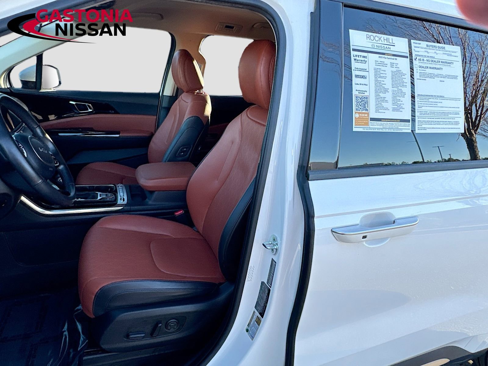 Used 2023 Kia Carnival SX image 26