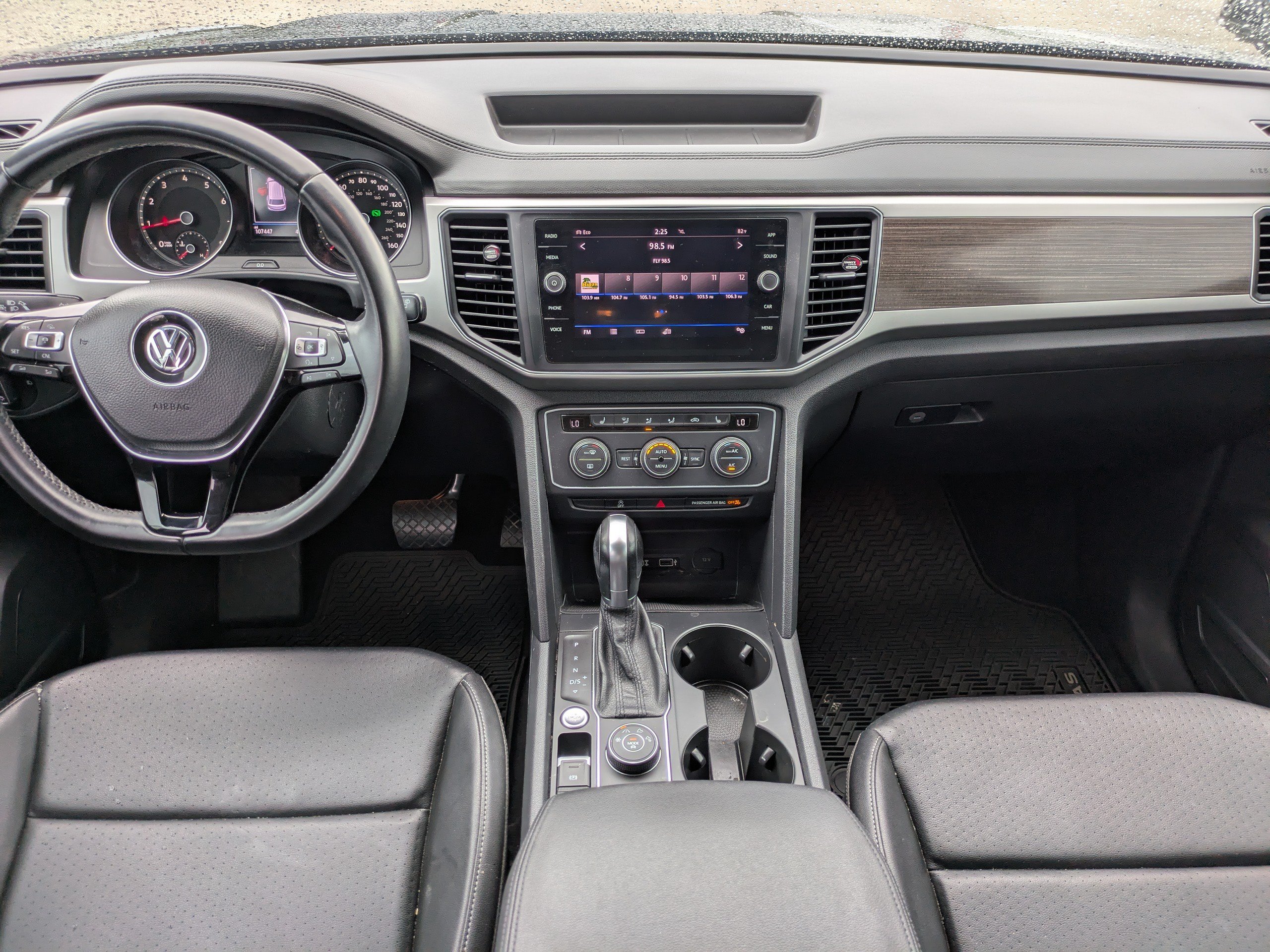 Used 2018 Volkswagen Atlas SE AWD/4WD image 14