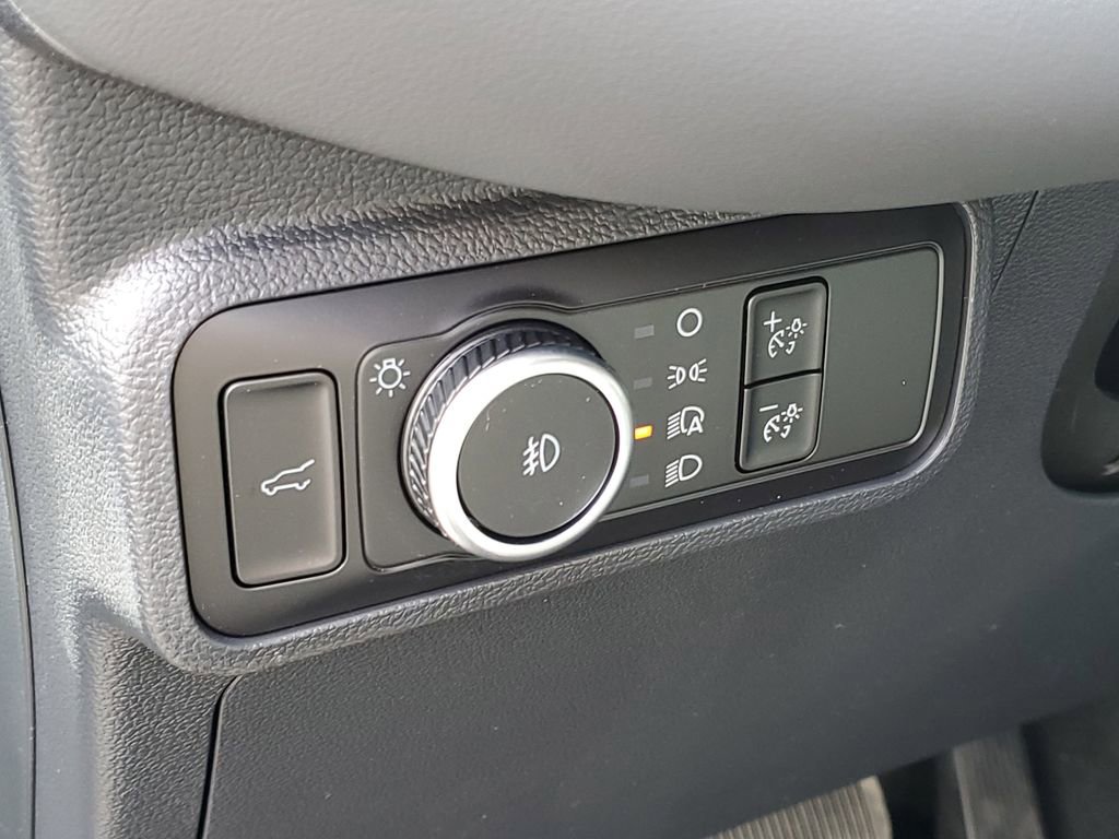 New 2026 Ford Explorer Active AWD/4WD image 10