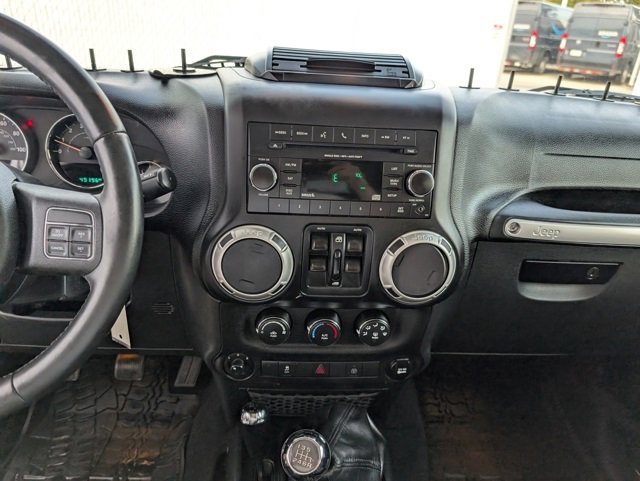 Used 2017 Jeep Wrangler Unlimited Sahara w/ Connectivity Group image 3