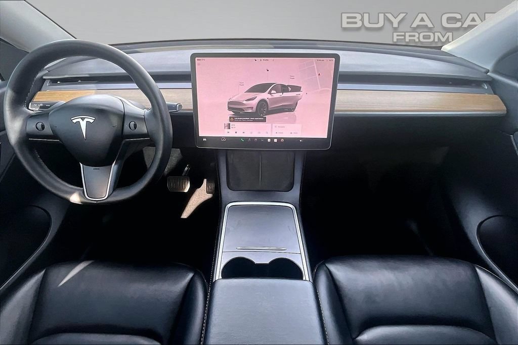 Used 2022 Tesla Model Y Long Range AWD/4WD image 16