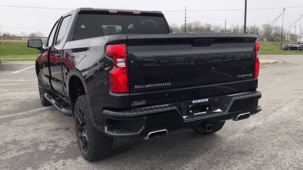 Used 2023 Chevrolet Silverado 1500 Custom Trail Boss AWD/4WD image 6