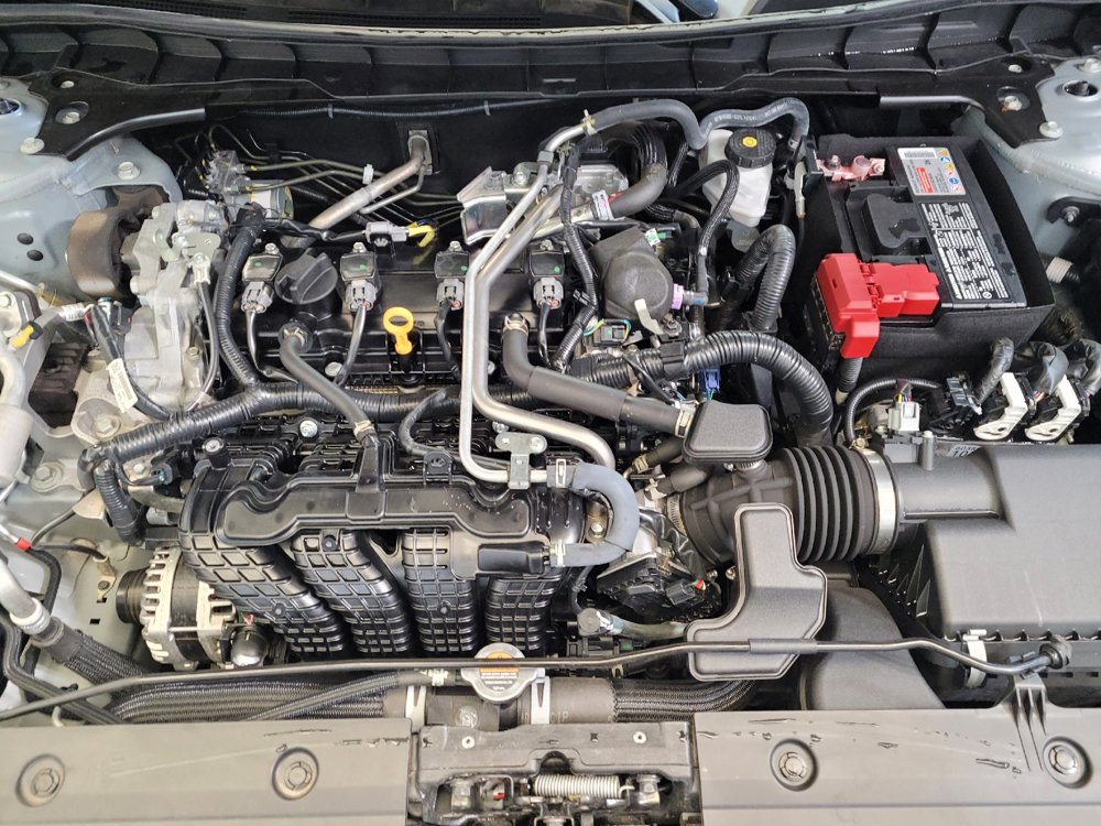 Used 2024 Nissan Altima 2.5 SV image 30