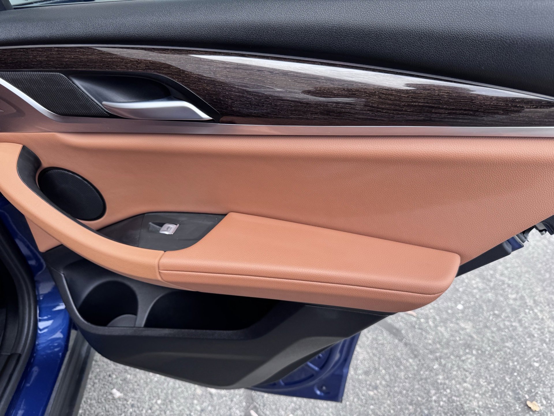 Used 2023 BMW X4 xDrive30i image 17