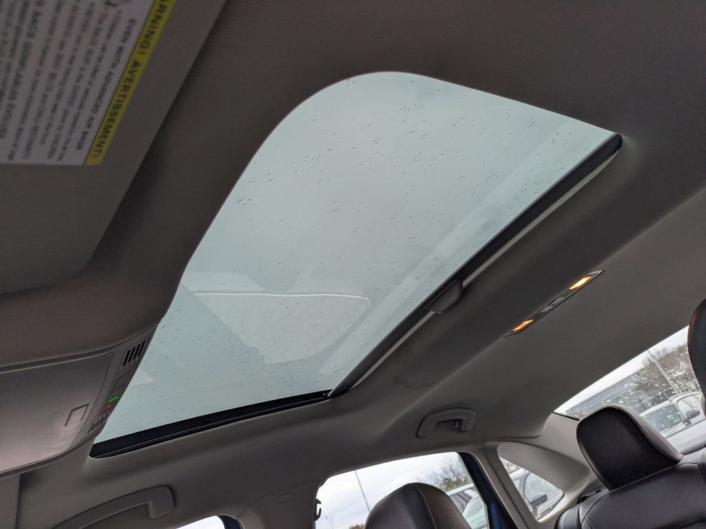 Used 2023 Volkswagen Jetta SE image 19