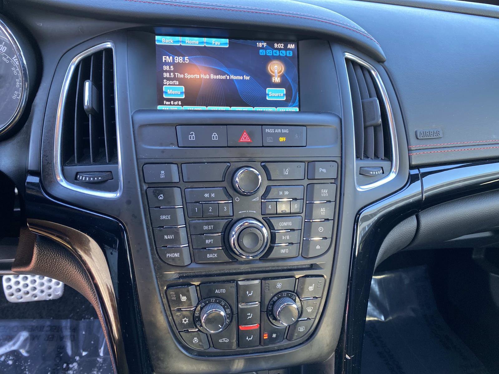 Used 2019 Buick Cascada Sport Touring w/ Dark Effects Package image 10