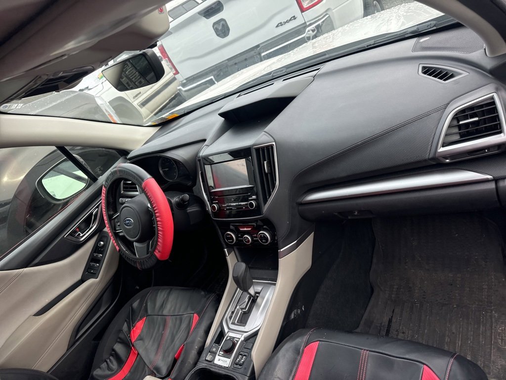 Used 2020 Subaru Forester Premium image 11