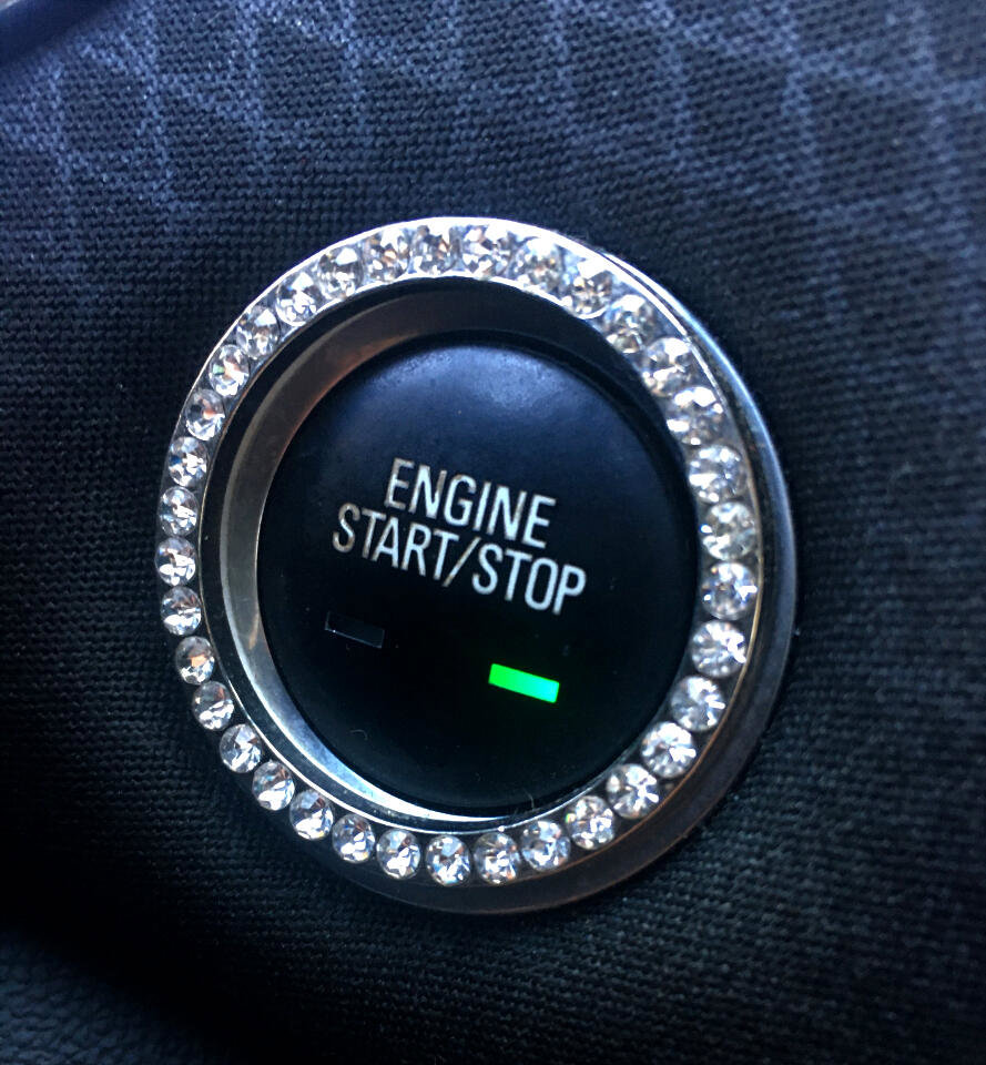 Used 2018 Chevrolet Malibu LT image 25