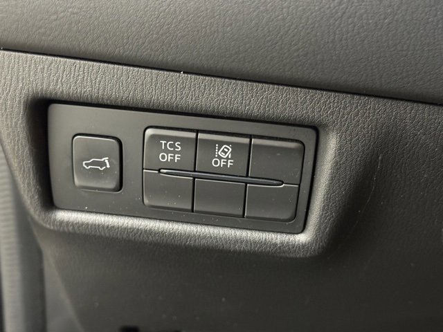 Used 2020 MAZDA CX-5 Touring image 29