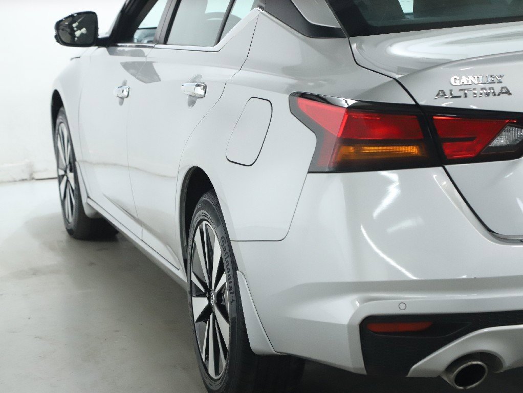 Used 2021 Nissan Altima 2.5 SV w/ SV Premium Package image 41