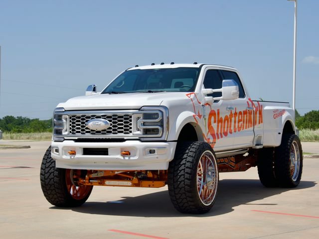 Used 2026 Ford F450 Platinum w/ Platinum Plus Package AWD/4WD image 9