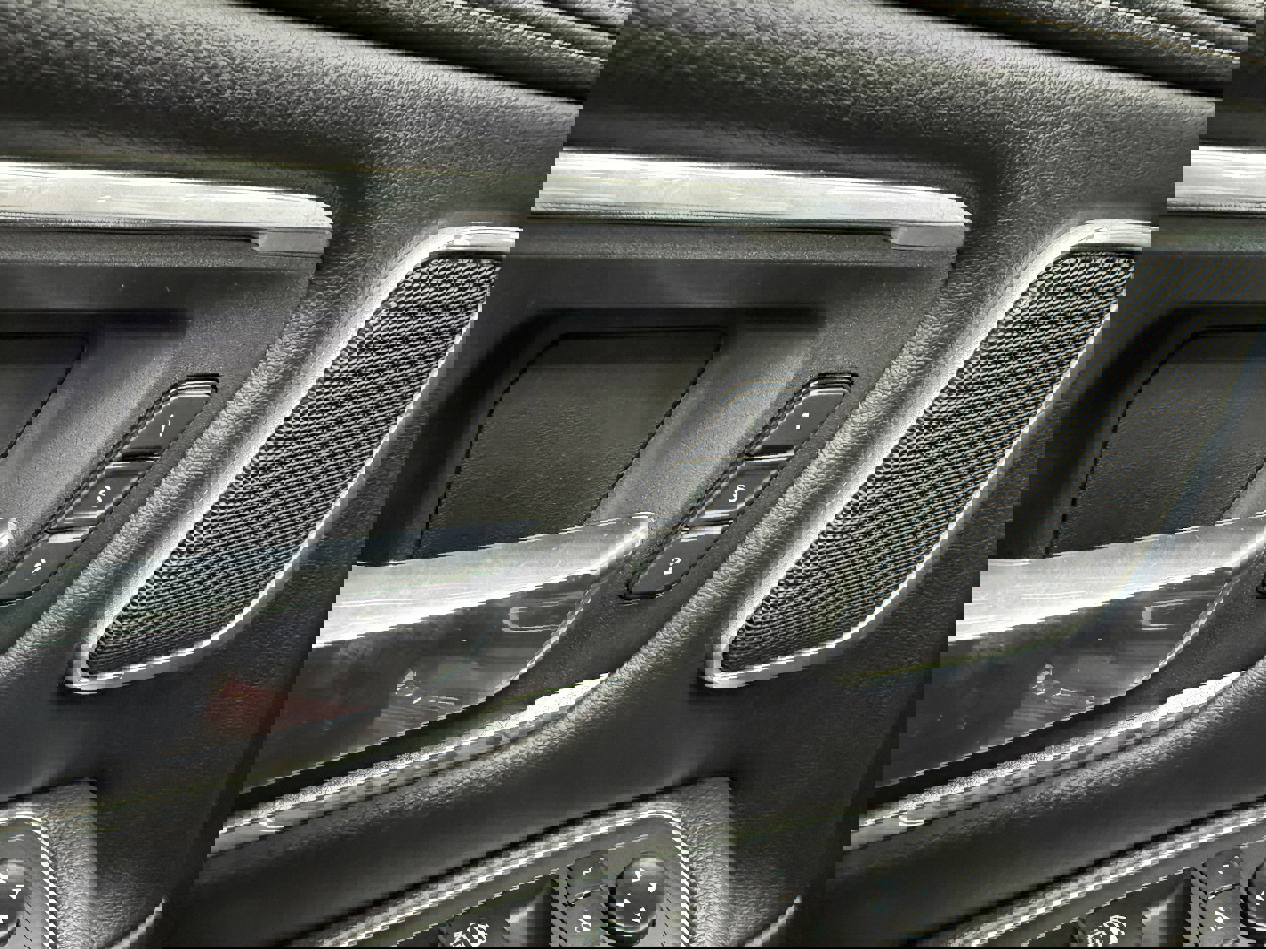 Used 2022 RAM 1500 Laramie image 11