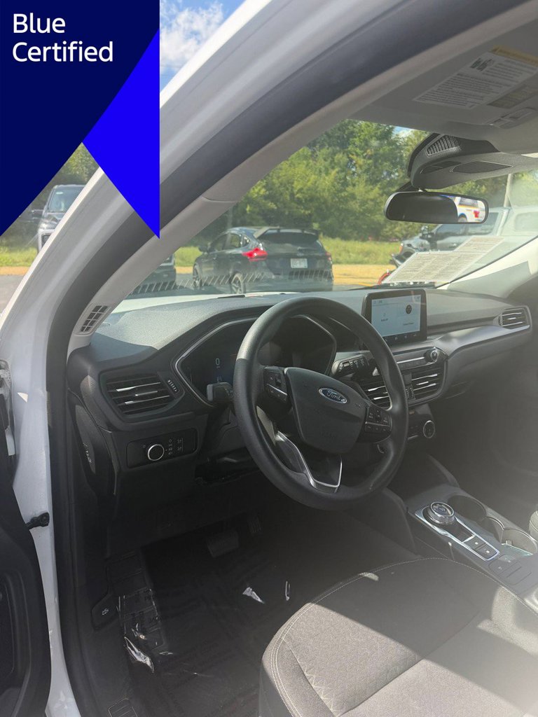 Certified 2025 Ford Escape Active AWD/4WD image 7