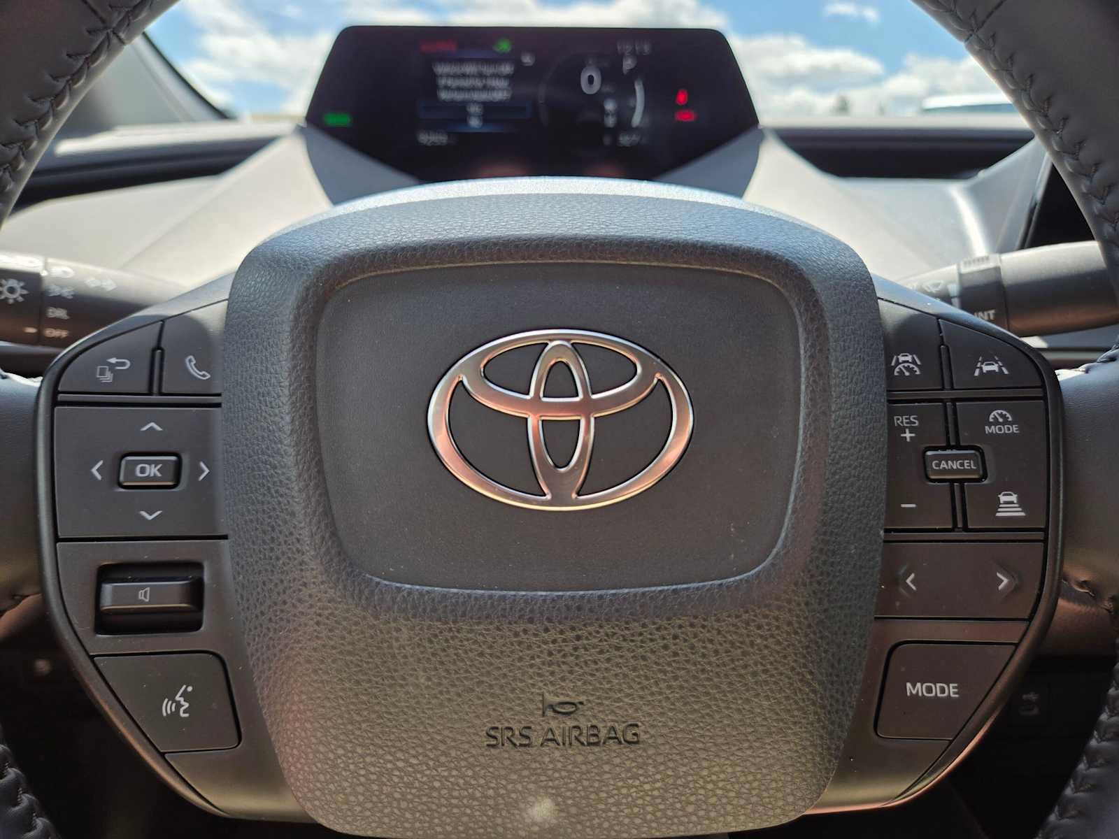 Certified 2024 Toyota Prius LE AWD/4WD image 23