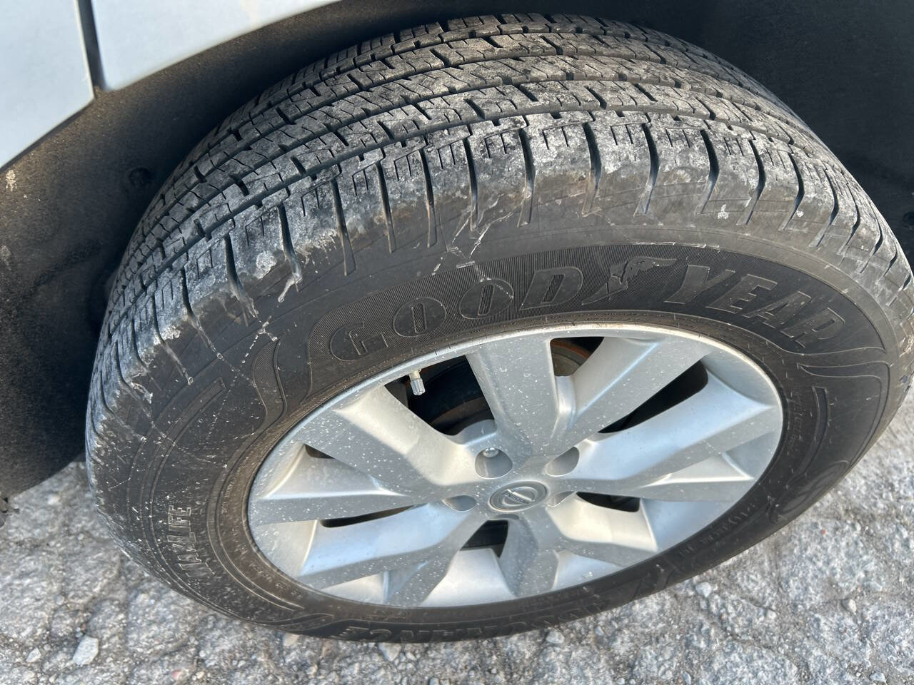 Used 2014 Nissan Murano S image 9