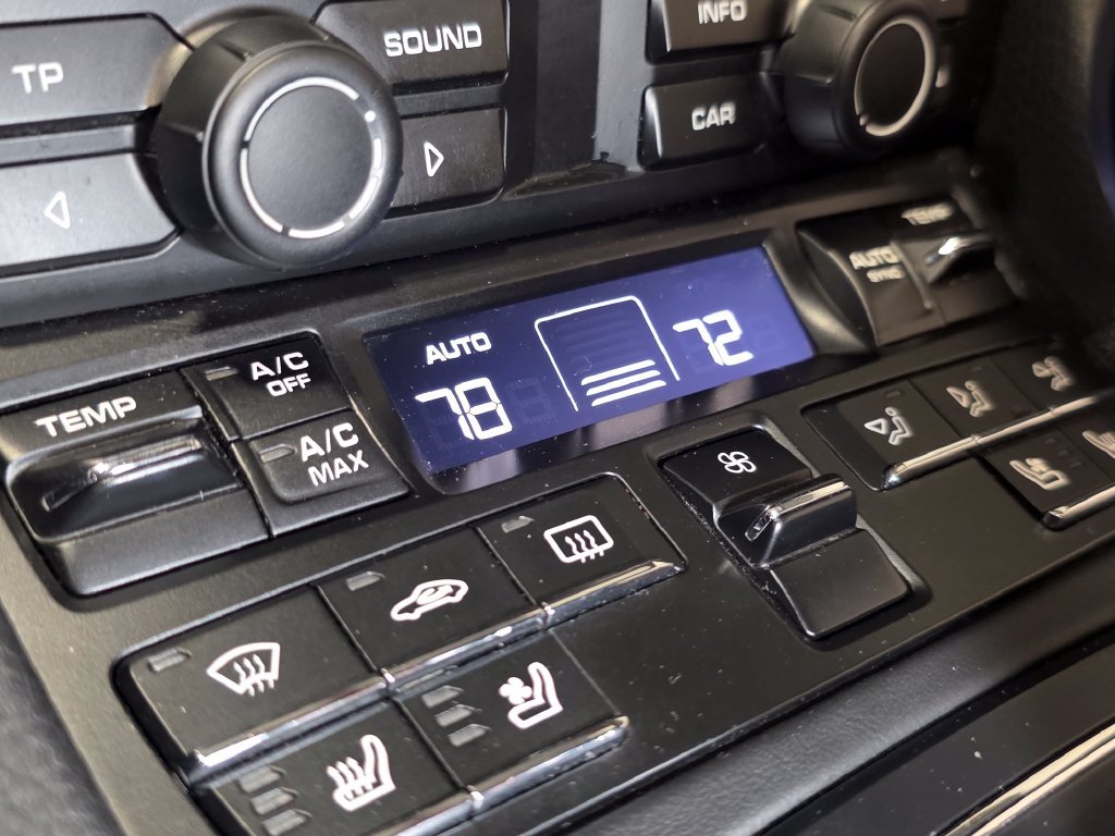 Used 2014 Porsche Boxster S RWD image 29