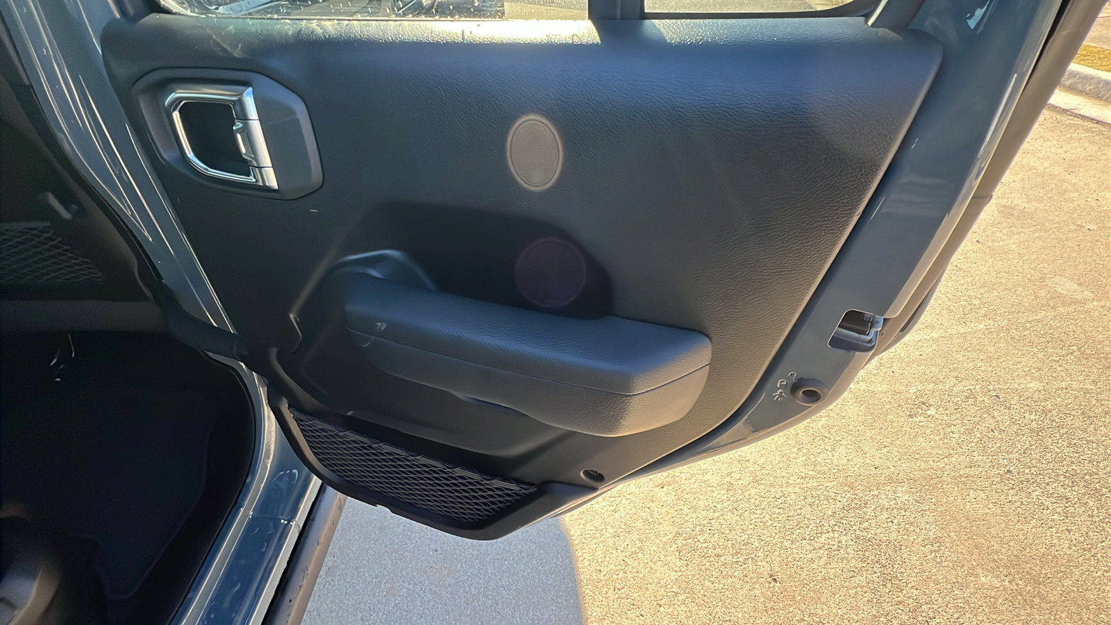 Used 2025 Jeep Wrangler Unlimited Rubicon 4xe w/ Convenience Group image 20