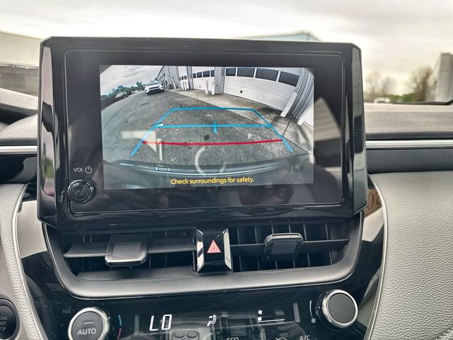 Used 2025 Toyota Corolla SE image 26