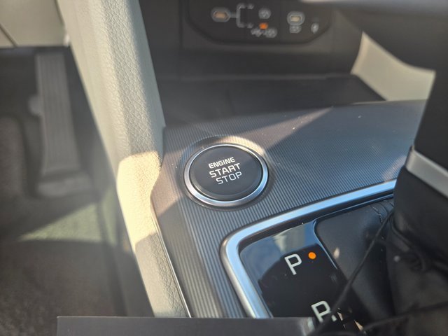 New 2026 Kia Sportage SX image 18