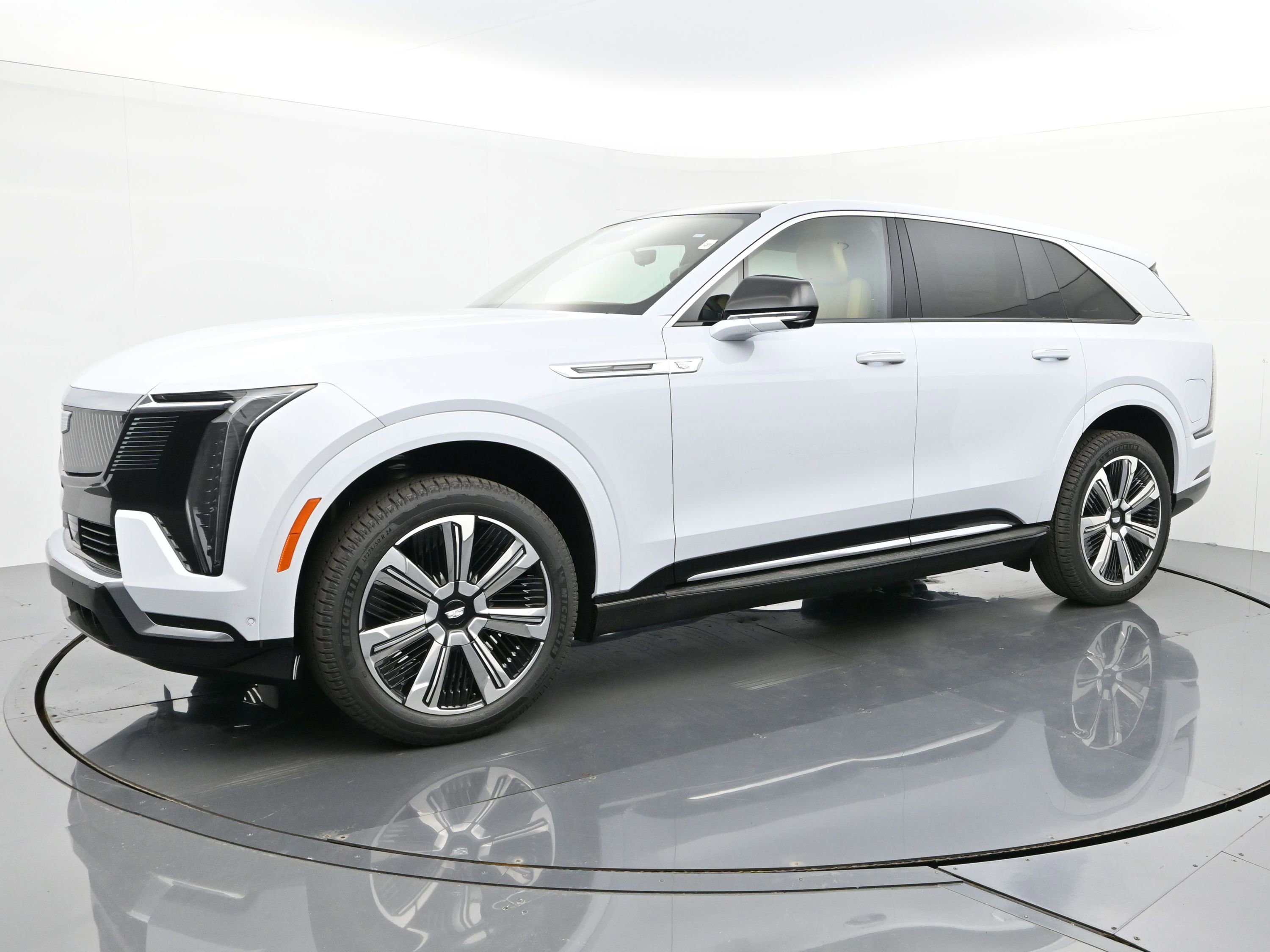 New 2026 Cadillac Escalade IQ Luxury 2 image 2