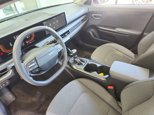 Certified 2025 Kia K4 FWD image 11