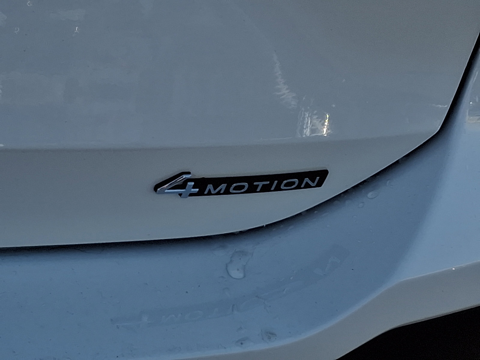 Certified 2025 Volkswagen Tiguan SE image 30