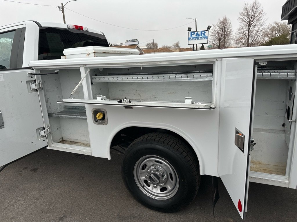 Used 2017 Ford F250 XL w/ Power Equipment Group image 5