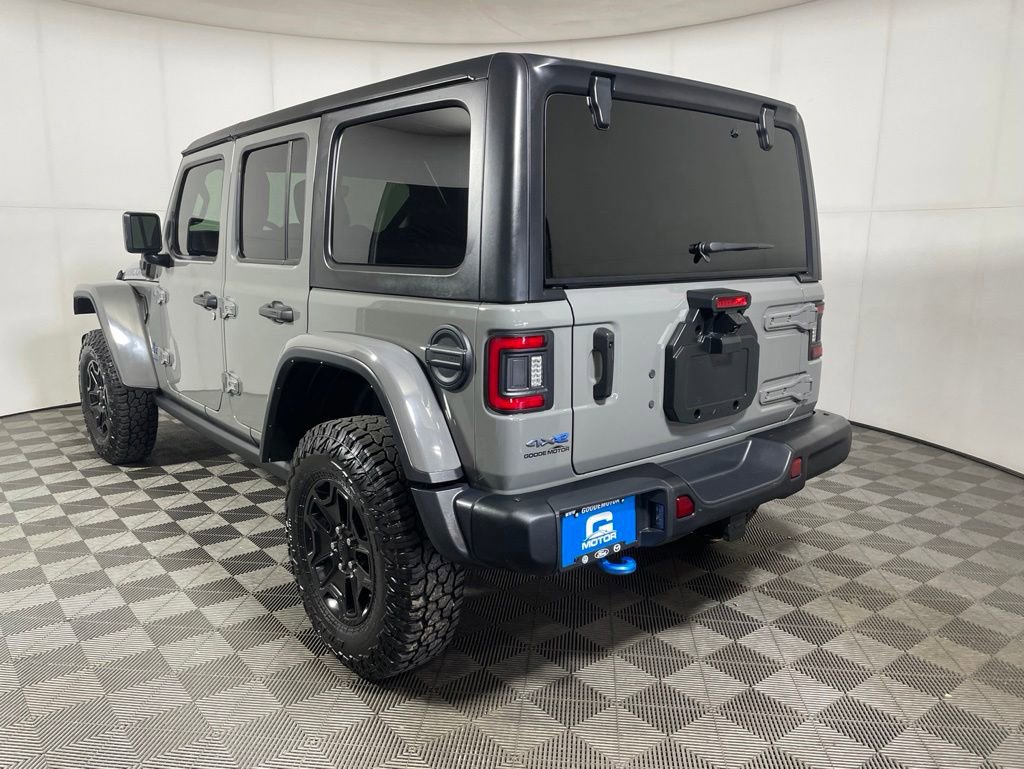 Used 2023 Jeep Wrangler Unlimited Rubicon 4xe w/ Steel Bumper Group AWD/4WD image 5