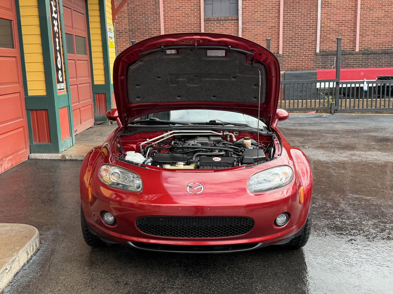 Used 2007 MAZDA MX-5 Miata Sport w/ Convenience Pkg image 29