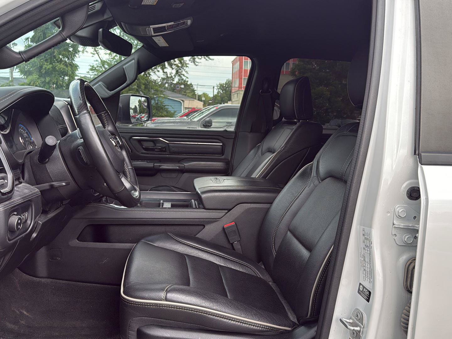 Used 2022 RAM 1500 Limited w/ Night Edition AWD/4WD image 9