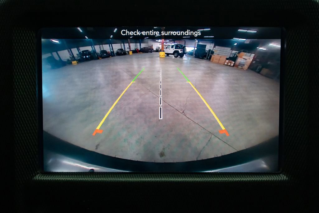 Used 2020 Jeep Wrangler Unlimited Sahara image 19