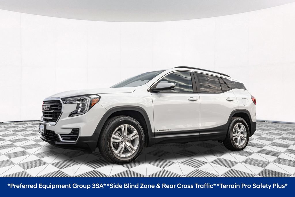 Used 2023 GMC Terrain SLE w/ Driver Convenience Package FWD image 6