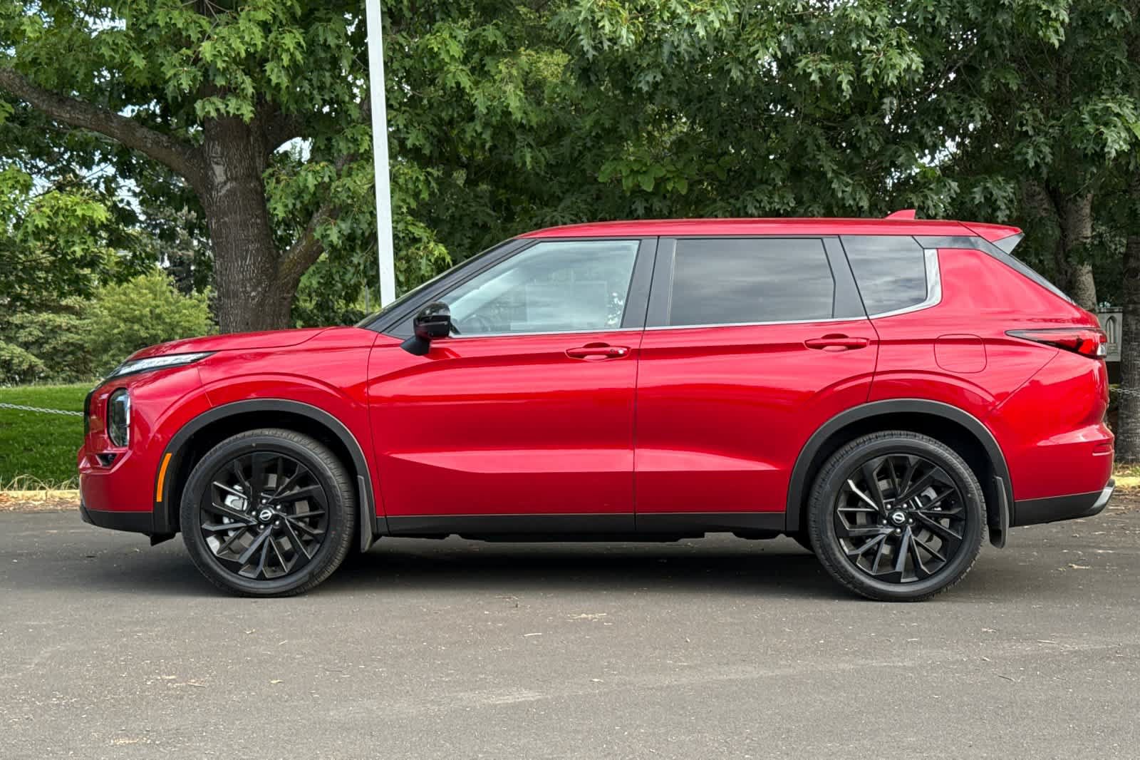 New 2026 Nissan Rogue SL AWD/4WD image 5
