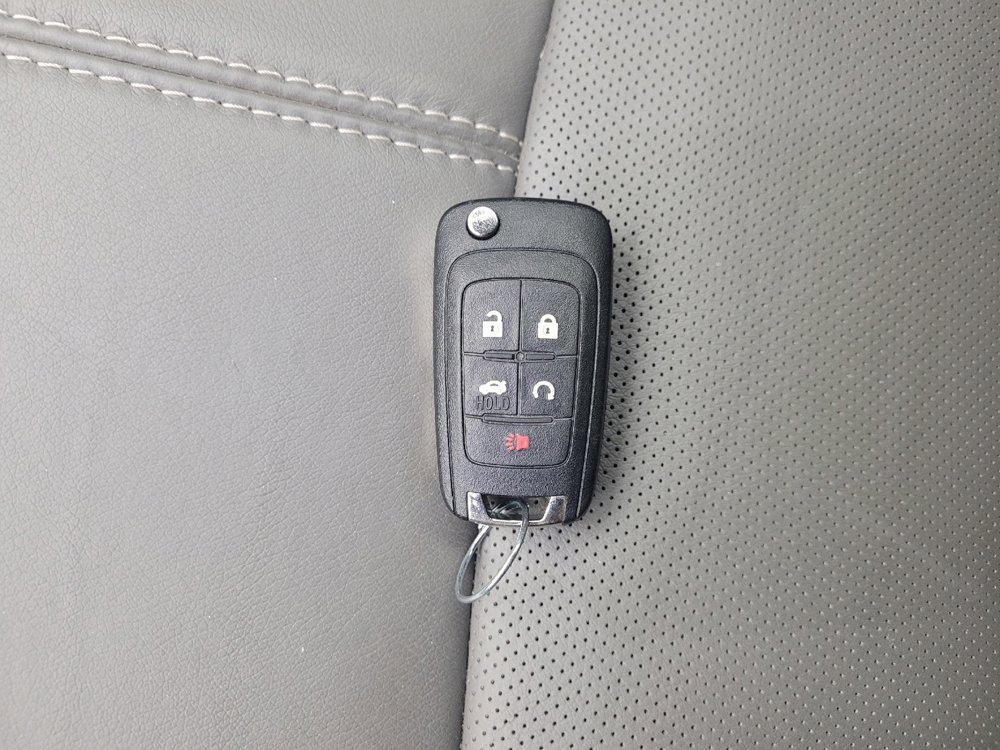Used 2015 Chevrolet Impala LTZ FWD image 32