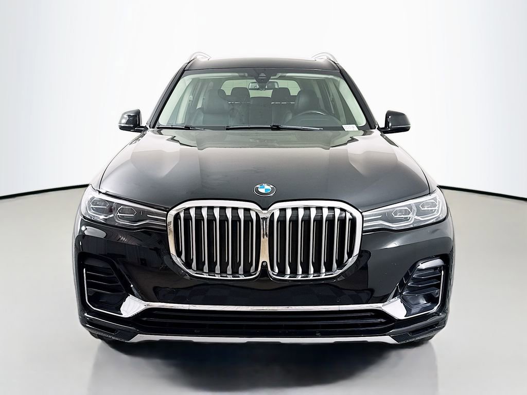 Used 2021 BMW X7 xDrive40i w/ Parking Assistance Package image 2